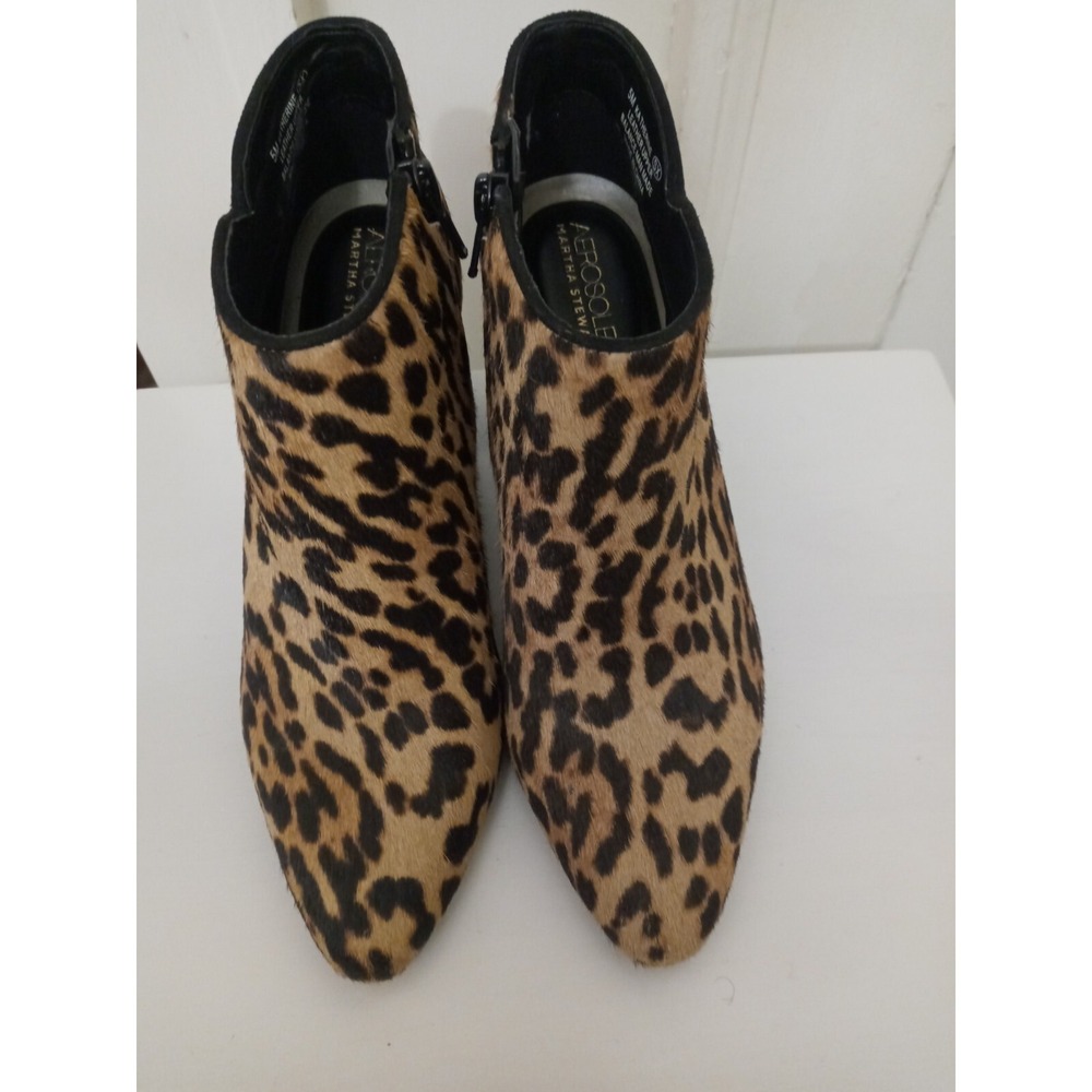 Aerosols Martha Stewart Womans Brown Katherine Leather Booties Size 5 2.5 Heel